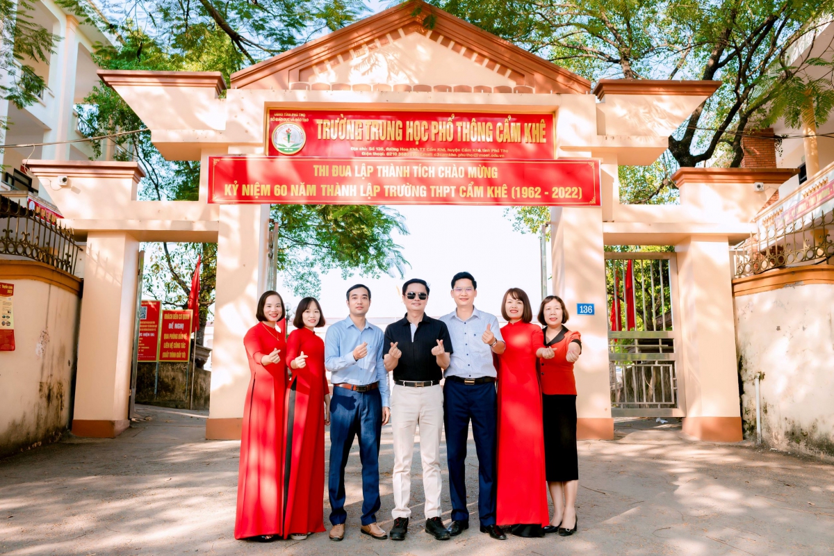 truong_thpt_cam_khe_5.jpg