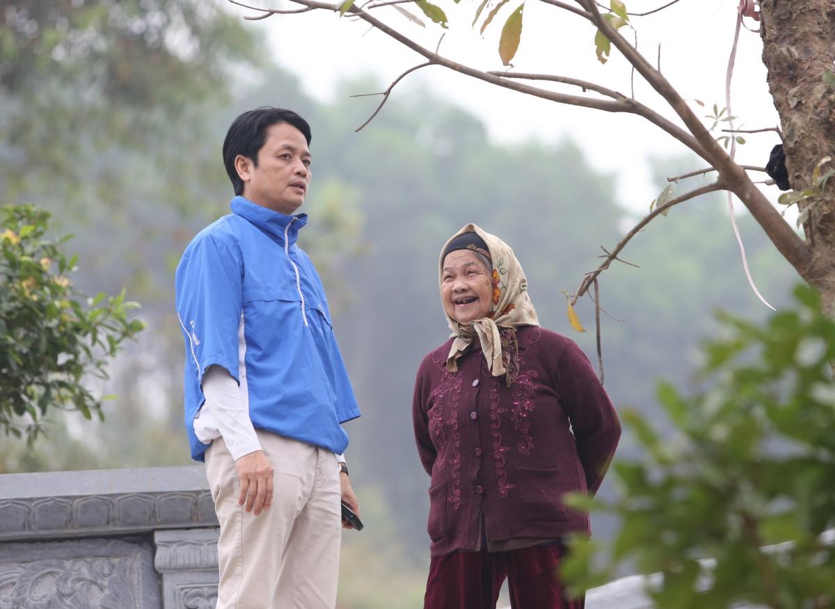 ts_nguyen_duc_huong_va_me_0.jpg